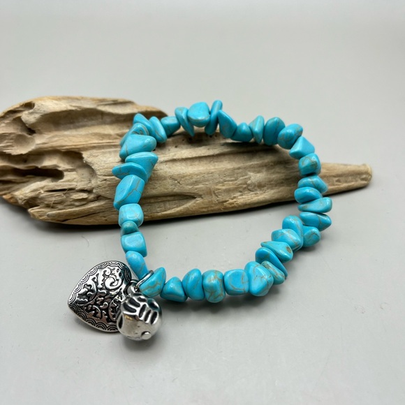 Jewelry - Turquoise Magnasite Beaded Bracelet with Silver Charm